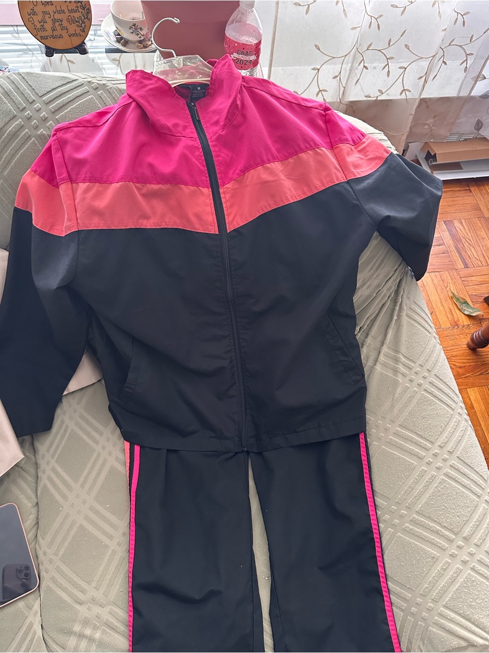 Women’s Two-Piece Athletic Windbreaker Jacket & Pants - Pink/Coral/Black